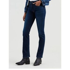 New without tags Levi's Women's 27x30 724 High Rise Straight Leg Jeans